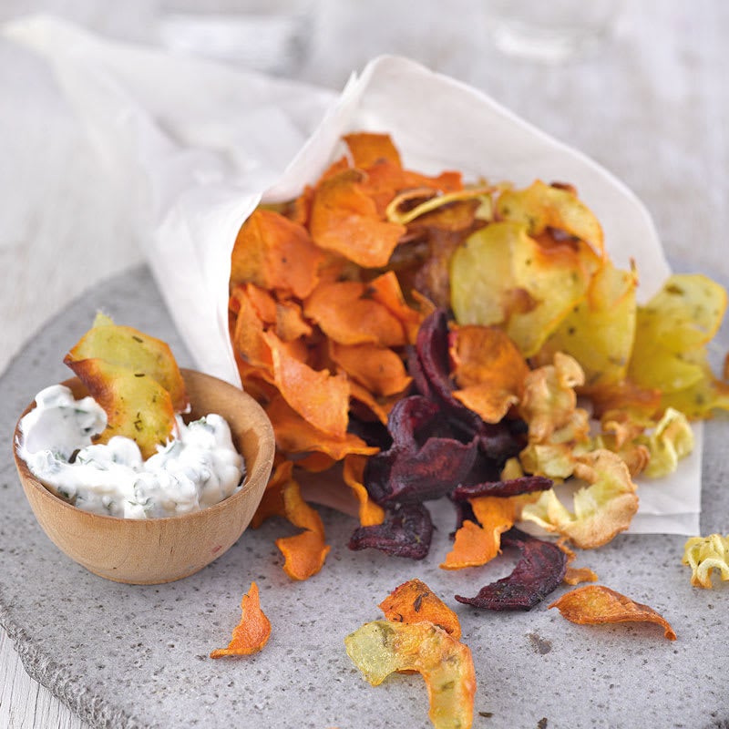 Foto Gemüse-Spiral-Chips mit Kräuterquark von WW