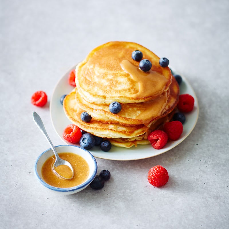 Foto Vanille-Joghurt-Pancakes mit Karamellsauce von WW